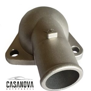 Toma de agua salida Toyota Hi-Ace 2L diesel v3