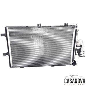 Condensador AC para CHEVROLET Corsa Evolution 1.4 y 1.8L marca TYC OEM 93305890 desde frente