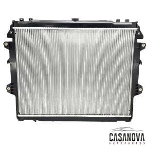 Radiador para TOYOTA Hilux Vigo 1TR marca TYC OEM 16400-0C140 visto desde frente